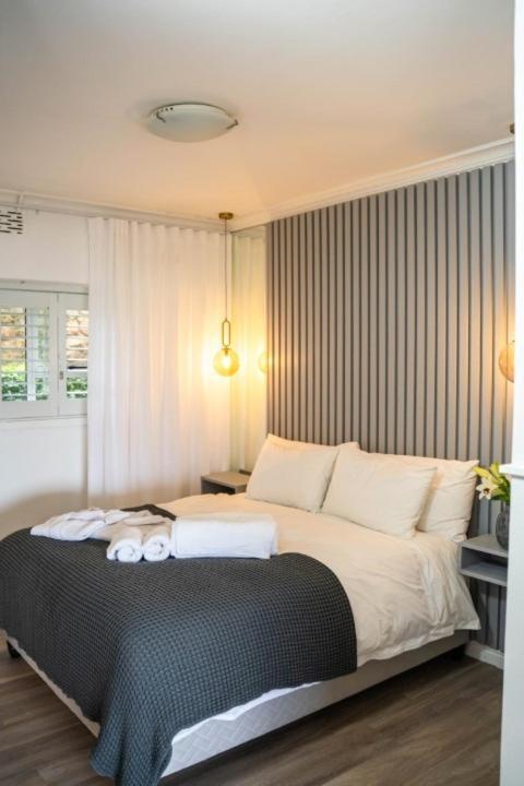 ホテル Far Horizons Camps Bay ケープタウン 部屋 写真