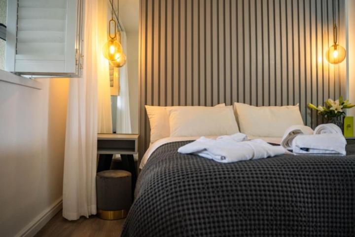 ホテル Far Horizons Camps Bay ケープタウン 部屋 写真